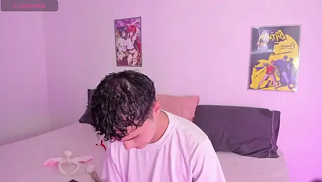 crushnier online show from 28, 2, 2025