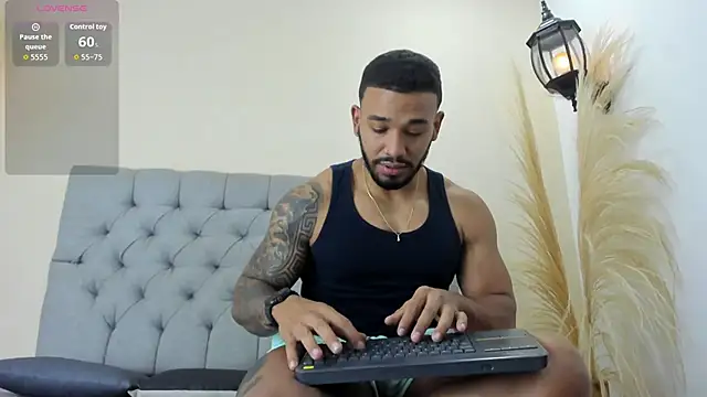 Snapshot of bruno_miller_ chatting on 10, 5, 2026 bruno miller online show from 10, 5, 2026