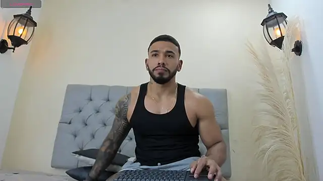 Snapshot of bruno_miller_ chatting on 22, 5, 2026 bruno miller online show from 22, 5, 2026