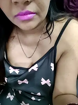 Snapshot of Mayuri77 chatting on 22, 7, 2026 Mayuri77 online show from 22, 7, 2026