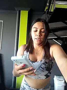 LIZ-06  online show from 18, 2, 2025