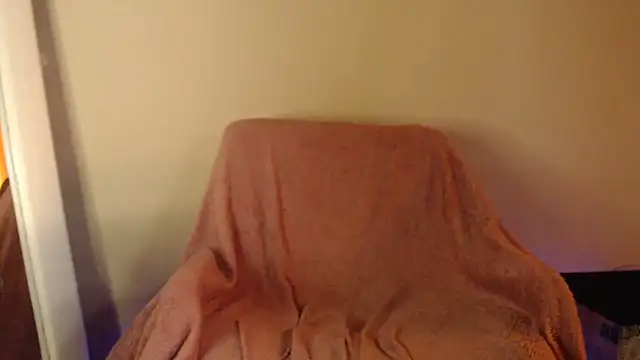 Snapshot of natgirlnatural chatting on 4, 12, 2025 natgirlnatural online show from 4, 12, 2025