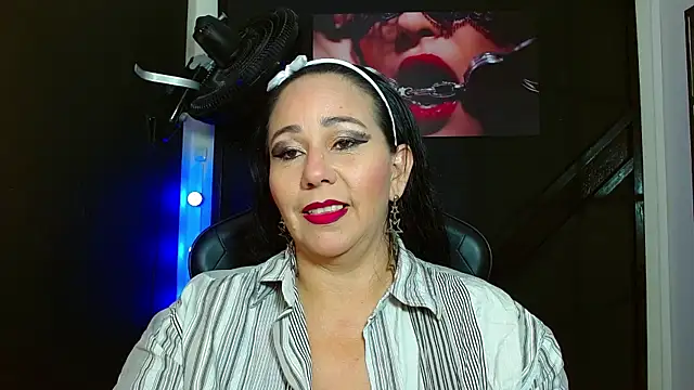 Snapshot of ashleylove_prg chatting on 13, 2, 2025 ashleylove prg online show from 13, 2, 2025