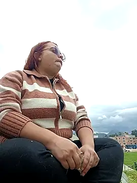 Snapshot of CURVY-HORNY chatting on 24, 9, 2025 CURVY-HORNY online show from 24, 9, 2025