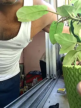 Snapshot of Cute-manisha chatting on 12, 3, 2025 Cute-manisha online show from 12, 3, 2025