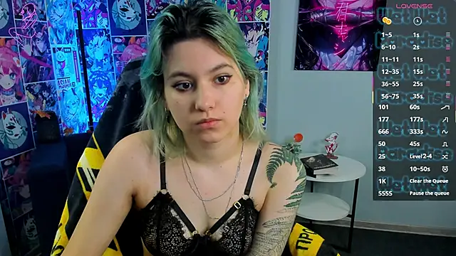 Bonni Meiz online show from 5, 11, 2025