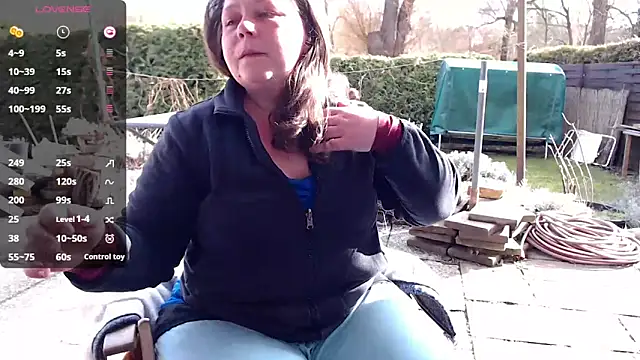 Snapshot of KasiaPrivat chatting on 1, 3, 2025 KasiaPrivat online show from 1, 3, 2025