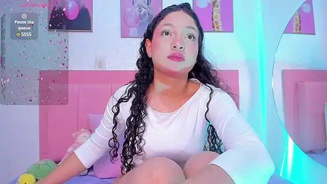 amandalee01 online show from 25, 2, 2025