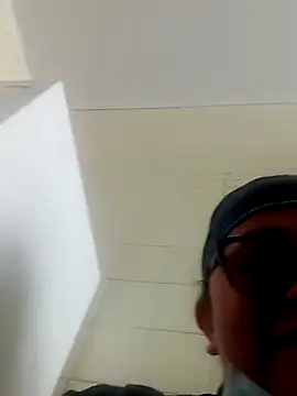 Snapshot of Darly_Gomez chatting on 23, 12, 2024 Darly Gomez online show from 23, 12, 2024