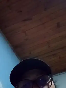 Snapshot of Darly_Gomez chatting on 15, 1, 2025 Darly Gomez online show from 15, 1, 2025