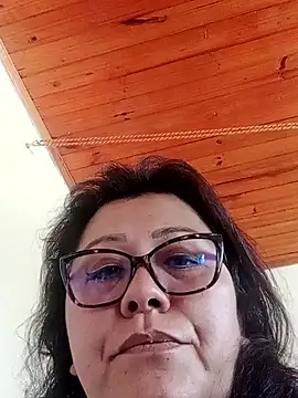 Snapshot of Darly_Gomez chatting on 17, 2, 2025 Darly Gomez online show from 17, 2, 2025