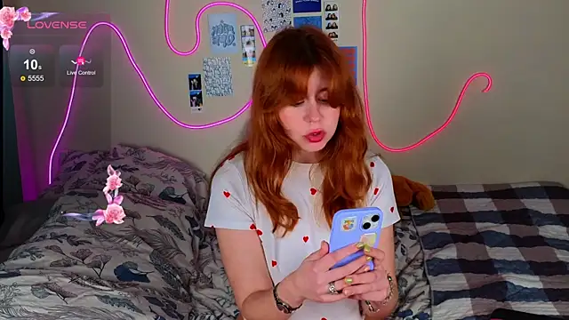 Penny Staaar online show from 2, 2, 2025