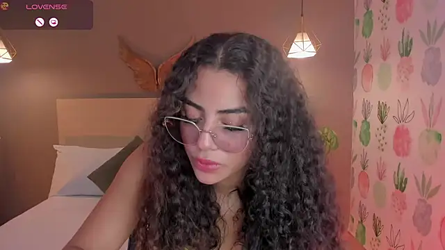 Snapshot of yaya23x chatting on 24, 7, 2026 yaya23x online show from 24, 7, 2026