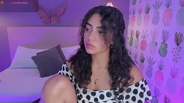 Snapshot of yaya23x chatting on 25, 7, 2026 yaya23x online show from 25, 7, 2026