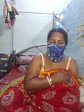 Snapshot of Real_Desi_Couple chatting on 10, 12, 2024 Real Desi Couple online show from 10, 12, 2024