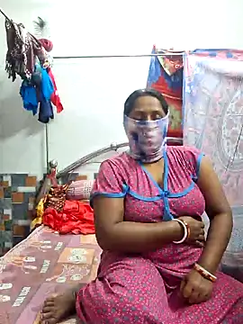 Snapshot of Real_Desi_Couple chatting on 15, 12, 2024 Real Desi Couple online show from 15, 12, 2024