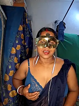Snapshot of Real_Desi_Couple chatting on 19, 4, 2026 Real Desi Couple online show from 19, 4, 2026
