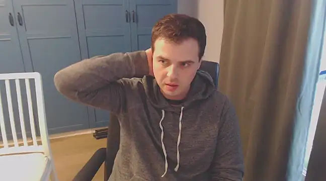 CuteMan33 online show from 8, 12, 2024