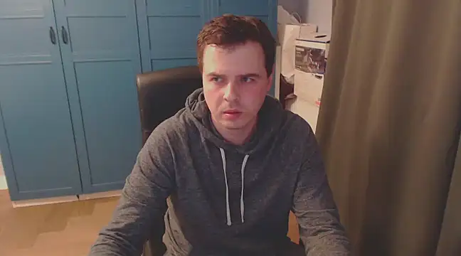 CuteMan33 online show from 23, 12, 2024