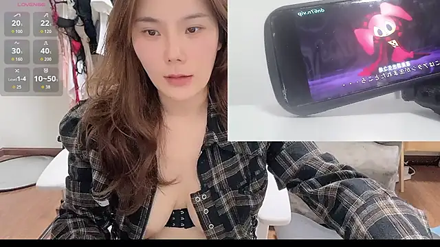 ChuChu1991 online show from 11, 10, 2025