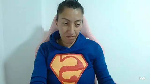 Snapshot of kaybabyhot chatting on 4, 10, 2025 kaybabyhot online show from 4, 10, 2025