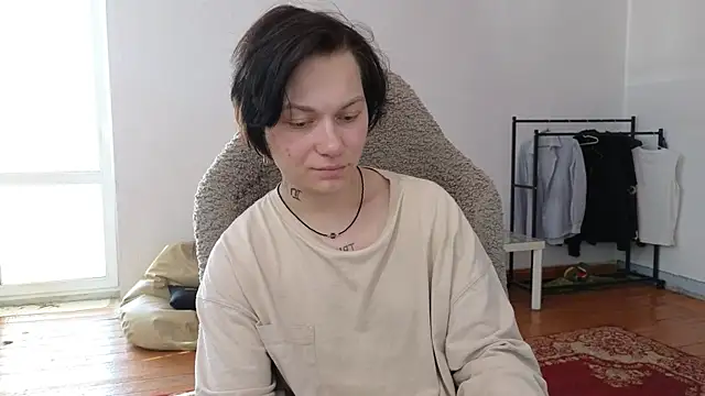 Snapshot of esajukyy chatting on 10, 7, 2026 esajukyy online show from 10, 7, 2026