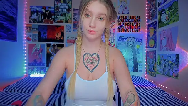 Snapshot of AliceMilman chatting on 18, 2, 2025 AliceMilman online show from 18, 2, 2025