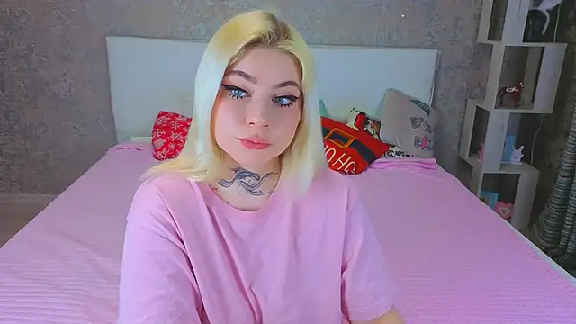 Snapshot of NikaRocks chatting on 11, 2, 2026 NikaRocks online show from 11, 2, 2026