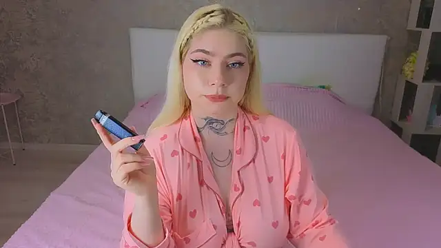 Snapshot of NikaRocks chatting on 23, 5, 2026 NikaRocks online show from 23, 5, 2026