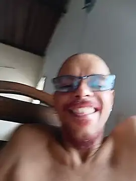 Snapshot of Charly_BC_Dirty chatting on 4, 8, 2026 Charly BC Dirty online show from 4, 8, 2026