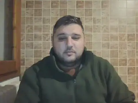 Snapshot of _revianzip1 chatting on 1, 1, 2025 revianzip1 online show from 1, 1, 2025