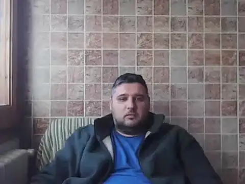 Snapshot of _revianzip1 chatting on 2, 1, 2025 revianzip1 online show from 2, 1, 2025