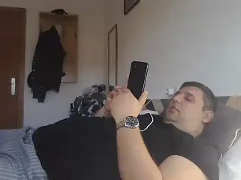 Snapshot of _revianzip1 chatting on 13, 2, 2025 revianzip1 online show from 13, 2, 2025