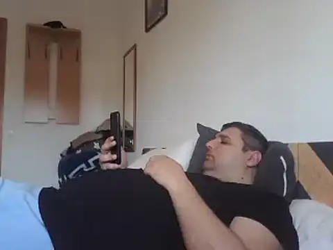 Snapshot of _revianzip1 chatting on 14, 2, 2025 revianzip1 online show from 14, 2, 2025