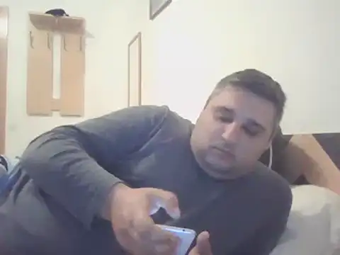 Snapshot of _revianzip1 chatting on 14, 2, 2025 revianzip1 online show from 14, 2, 2025