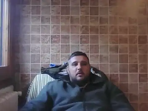 Snapshot of _revianzip1 chatting on 4, 3, 2025 revianzip1 online show from 4, 3, 2025