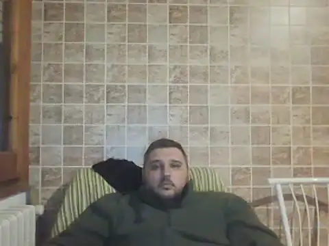 Snapshot of _revianzip1 chatting on 5, 3, 2025 revianzip1 online show from 5, 3, 2025