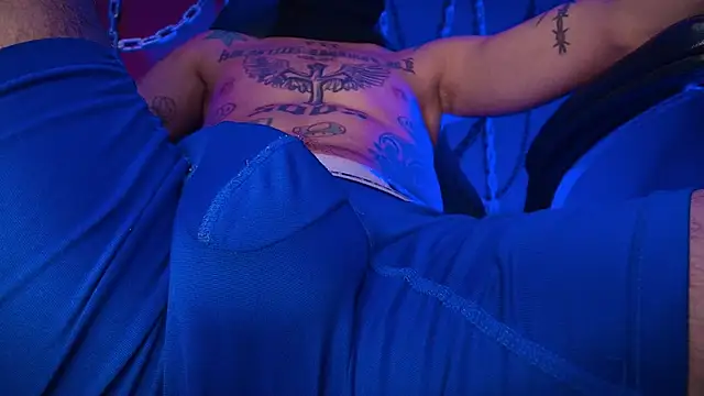 Junihn0 online show from 1, 1, 2025