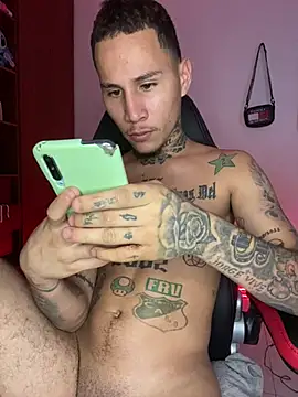 Junihn0 online show from 4, 2, 2025