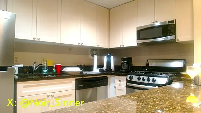 sinnernoir online show from 22, 2, 2026