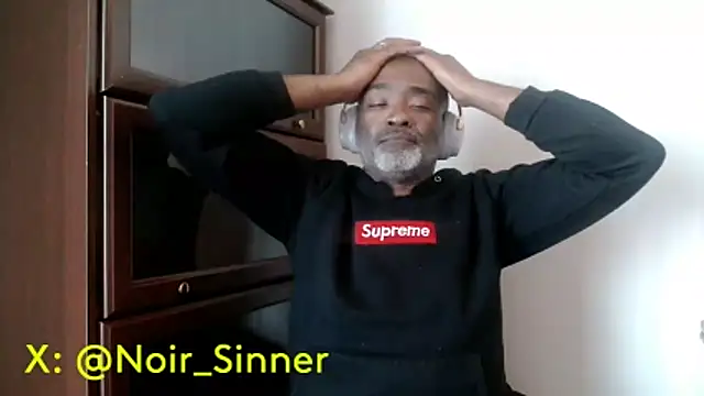 Snapshot of sinnernoir chatting on 23, 4, 2026 sinnernoir online show from 23, 4, 2026