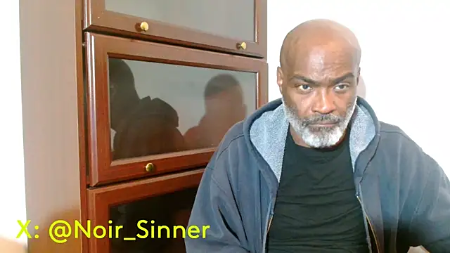 Snapshot of sinnernoir chatting on 16, 5, 2026 sinnernoir online show from 16, 5, 2026