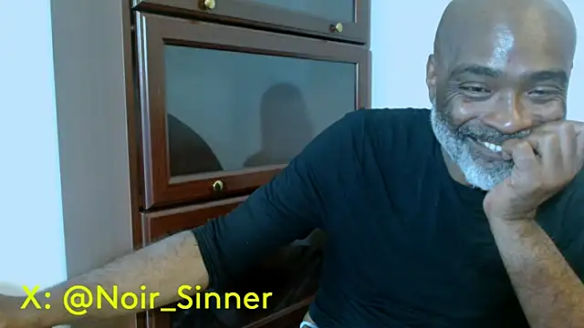Snapshot of sinnernoir chatting on 16, 5, 2026 sinnernoir online show from 16, 5, 2026