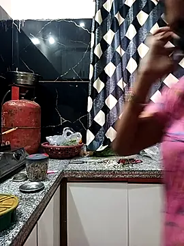 Cute-Aadhvita online show from 6, 2, 2026