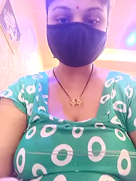 Snapshot of Cute-Aadhvita chatting on 2, 5, 2026 Cute-Aadhvita online show from 2, 5, 2026