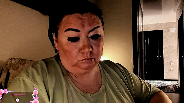 SexxyDreams1 online show from 2, 10, 2025