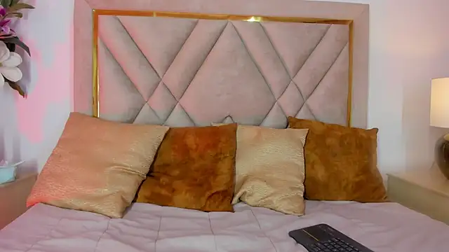 chloe wilson7 online show from 18, 11, 2025