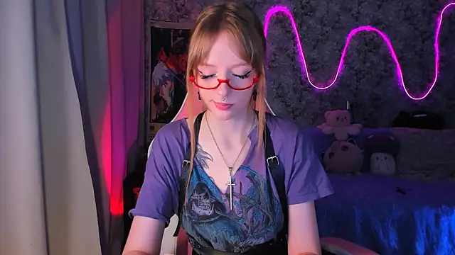 Inma Lewdness online show from 26, 1, 2025