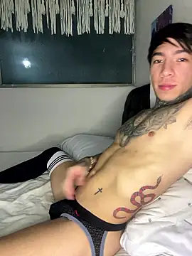 Snapshot of matias_son chatting on 14, 1, 2026 matias son online show from 14, 1, 2026