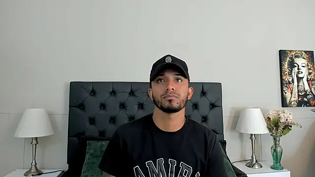 Snapshot of Robin_Rief chatting on 15, 9, 2025 Robin Rief online show from 15, 9, 2025